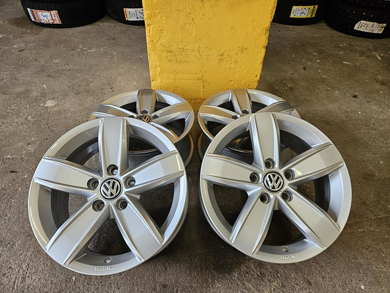 Volkswagen Оригинальные Диски R 16 ( Как Новые )