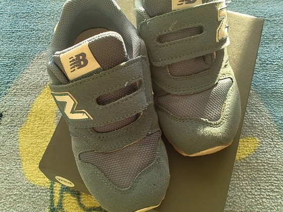 New Balance р.27