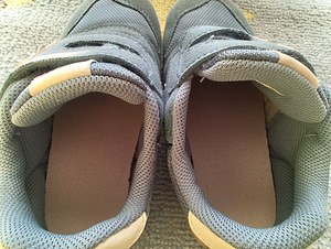 New Balance р.27 (6 фото из 7)