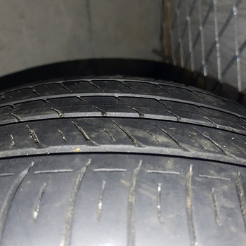 Suverehvid 215/50/R17