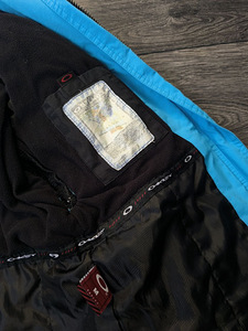 Oakley (6 фото из 6)
