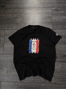 Футболка Moncler (1 фото из 2)