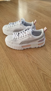 Puma кроссовки (1 фото из 6)
