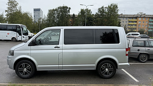 Volkswagen Transporter 8+1 2.0 75kW (7 foto / 15)