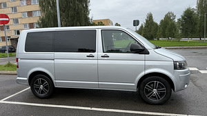 Volkswagen Transporter 8+1 2.0 75kW (13 foto / 15)