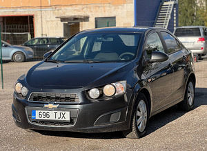 CHEVROLET AVEO (2 фото из 8)