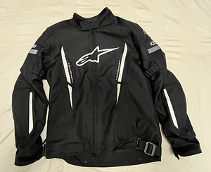 Müüa Alpinestars mootorratta varustus – jakk ja püksid (komp (1 foto / 10)