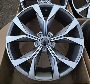 Новые диски R19 5x112 для Audi VW Seat Skoda (1 фото из 5)