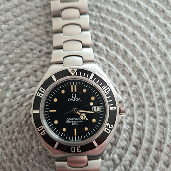 Omega seamaster 200m.