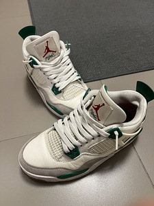 Jordan 4 (1 фото из 4)