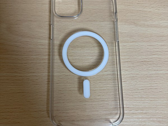 iPhone 15 plus MagSafe Clear ümbris