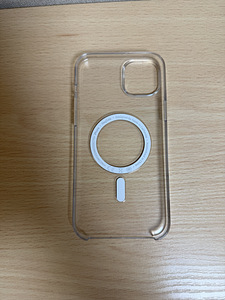 iPhone 15 plus MagSafe Clear ümbris (2 foto / 2)