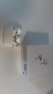 Airpods pro 2 (2 фото из 10)