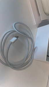 Airpods pro 2 (8 фото из 10)