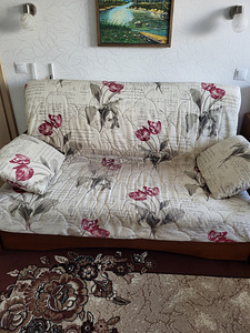 Продажа дивана (3 фото из 3)