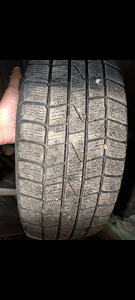 Шины 185/60/R15 (3 фото из 4)