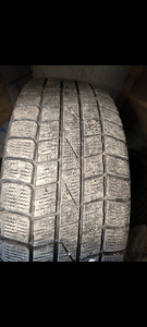 Шины 185/60/R15 (4 фото из 4)