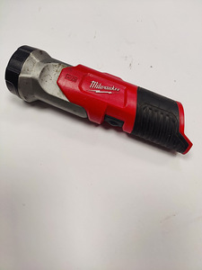 Фонарь Milwaukee M12 T LED без АКБ (4 фото из 5)