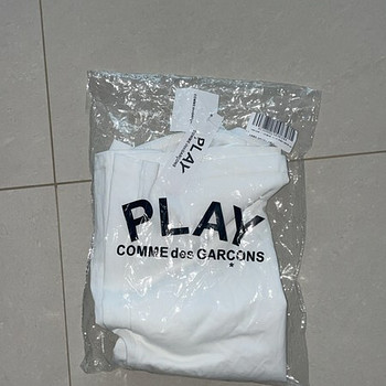 Play T shirt
