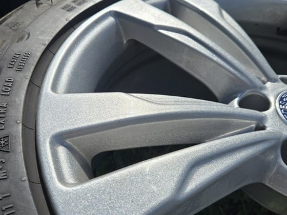 Mercedes R19