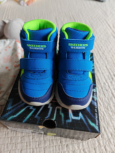 Сапоги Skechers (2 фото из 7)