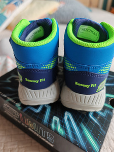 Сапоги Skechers (6 фото из 7)