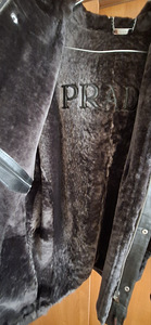 Новая мужская зимняя куртка Prada (3 фото из 3)