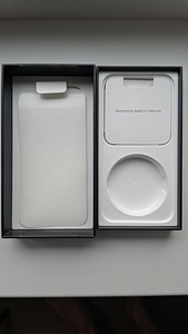 iPhone 13 pro коробка (2 фото из 3)