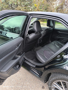 Toyota Camry2022(rest) hybrid LPG(comfort ) Bolt. Uber (5 foto / 5)