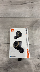 Jbl live 300 (1 фото из 2)