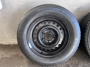 BMW E34/E32 195/65R15 (4 фото из 9)
