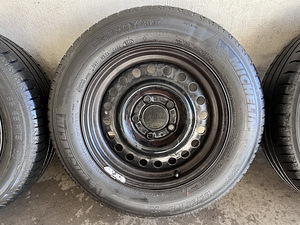 BMW E34/E32 195/65R15 (6 фото из 9)