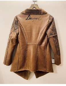 Desigual дублёнка (2 фото из 4)