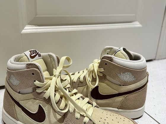 Кроссовки замш мужские Nike Jordan Beige & Brown Air Jordan