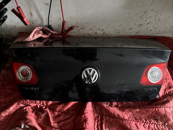 Vw Passat b6 крышка багажника