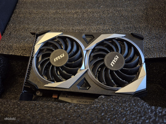 RX 6500 XT -4 GB