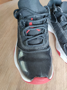 Кроссовки Nike Jordan (3 фото из 5)