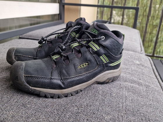Туристическая обувь Keen р.36