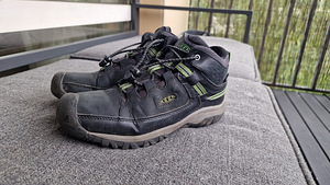Туристическая обувь Keen р.36 (1 фото из 4)