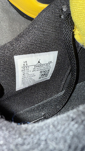 Jordan 4 Thunder (4 фото из 4)