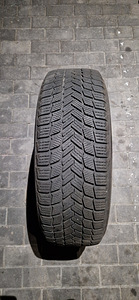 MICHELIN ICE X LAMELL REHVID + VW ORIGINAL VELJED R16 215/65 (2 foto / 6)