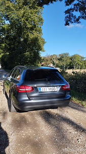 Mercedes C w205 (2 фото из 8)