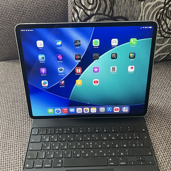iPad Pro 4th gen 12.9 128 GB