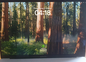MacBook Pro (4 foto / 6)