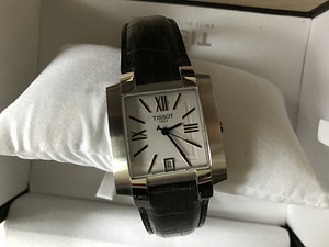 Tissot 1853 (1 фото из 4)