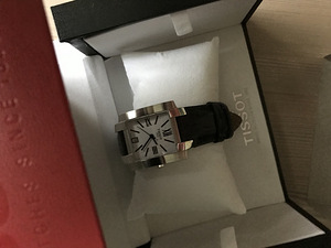 Tissot 1853 (3 фото из 4)
