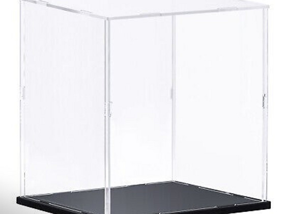 Akrüülist vitriinkapp / acrylic display box