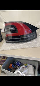 Tagatuled Tesla Model X (1 foto / 3)