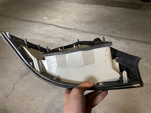 Задние фонари Saab 9-3 (8 фото из 10)