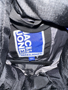 Зимняя куртка 164 Jack&Jones (3 фото из 3)